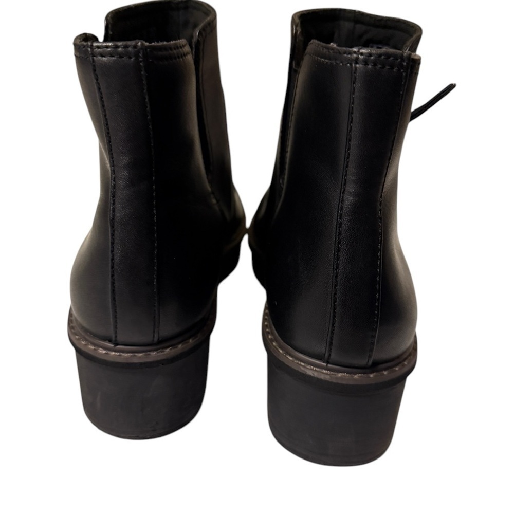 Women's ZEROGRAND City Wedge
Waterproof Chelsea Boots - Picture 7 of 16